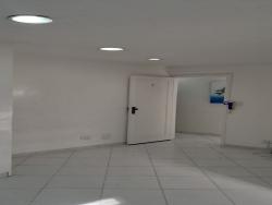 #SA0033 - Sala para Locação em Santos - SP - 1