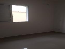 #CA0033 - Casa para Venda em Santos - SP - 2