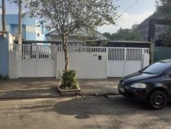 #CA0101 - Casa para Venda em Santos - SP - 1